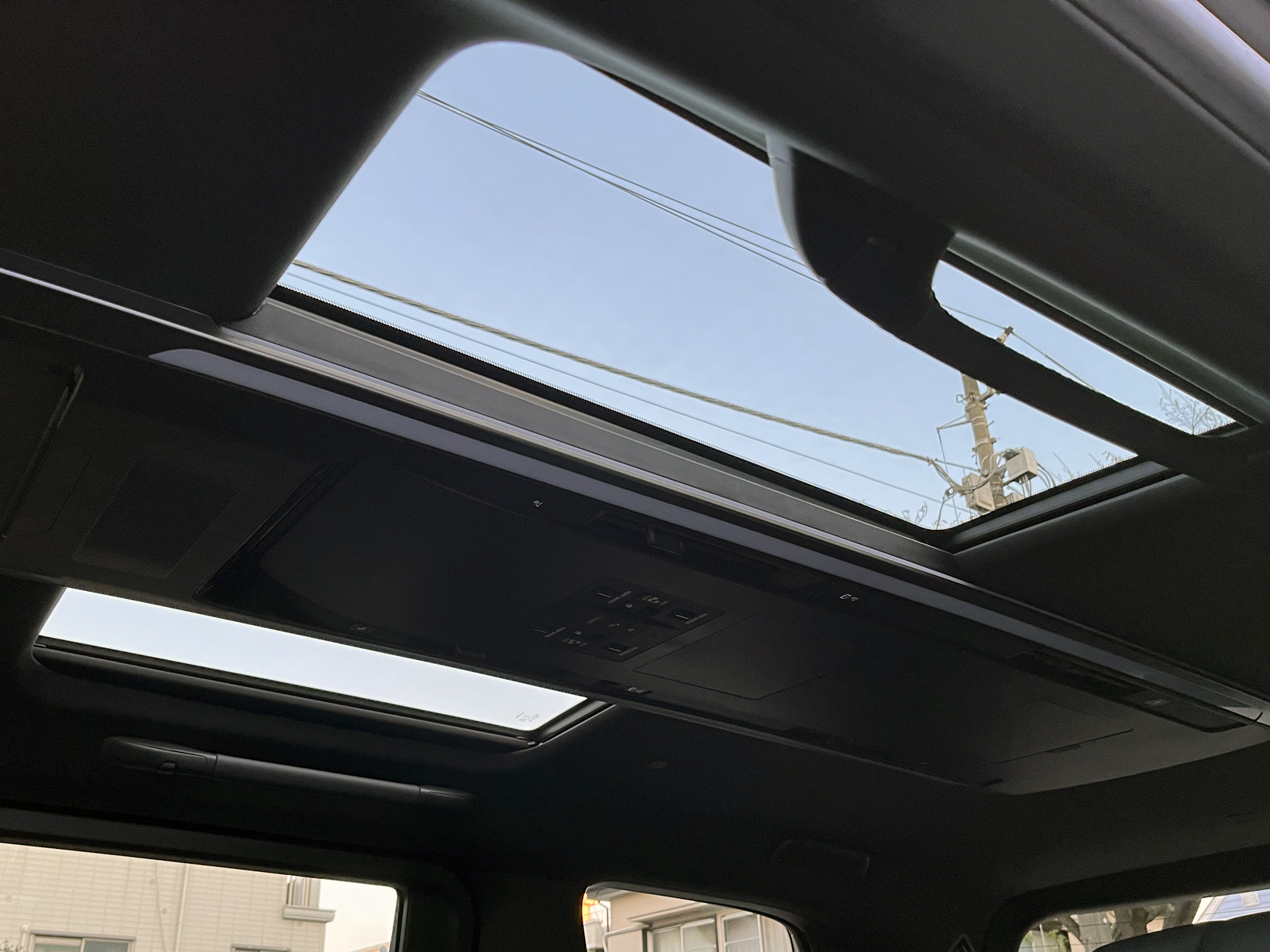 ALPHARD HEV Executive Loungeリッチライン