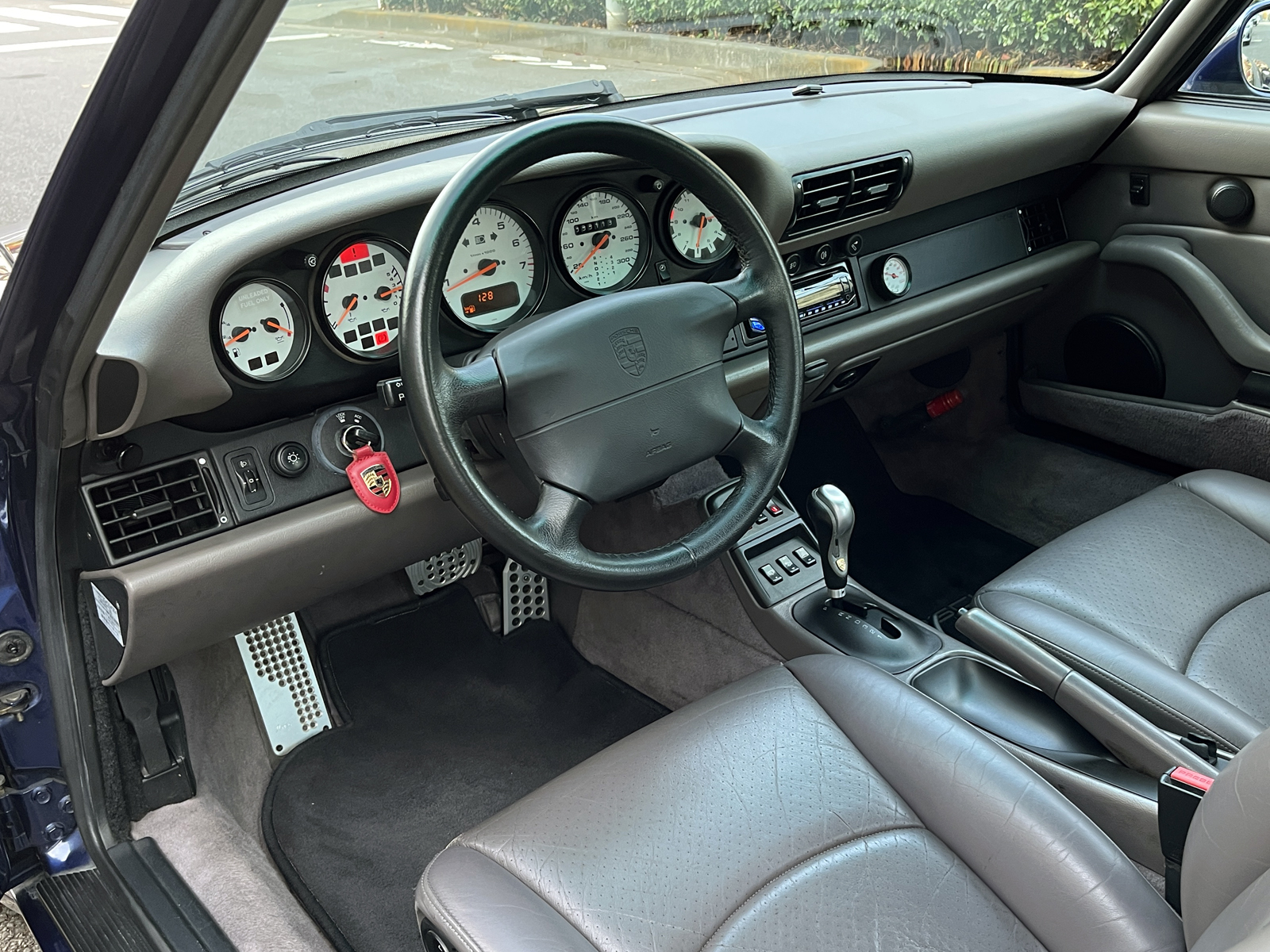 911 Carrera(Type993)リッチライン