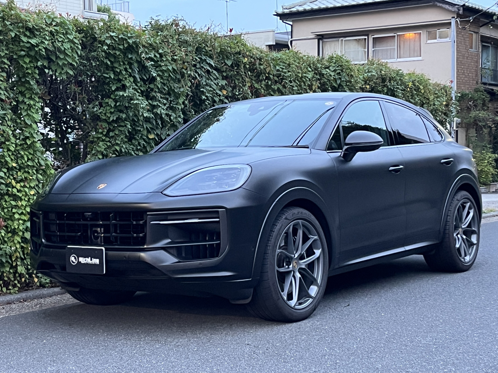 PORSCHE Cayenne S Coupe 買取ご成約ありがとうございましたリッチライン