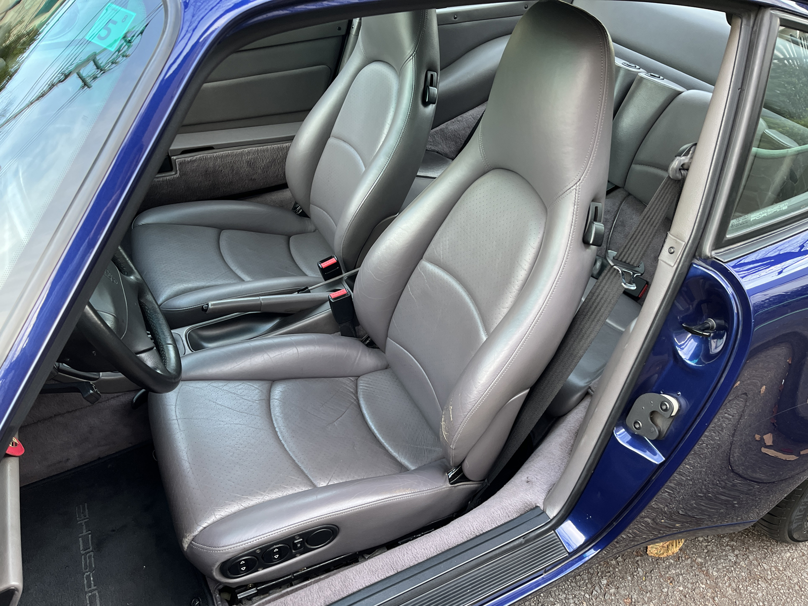 911 Carrera(Type993)リッチライン