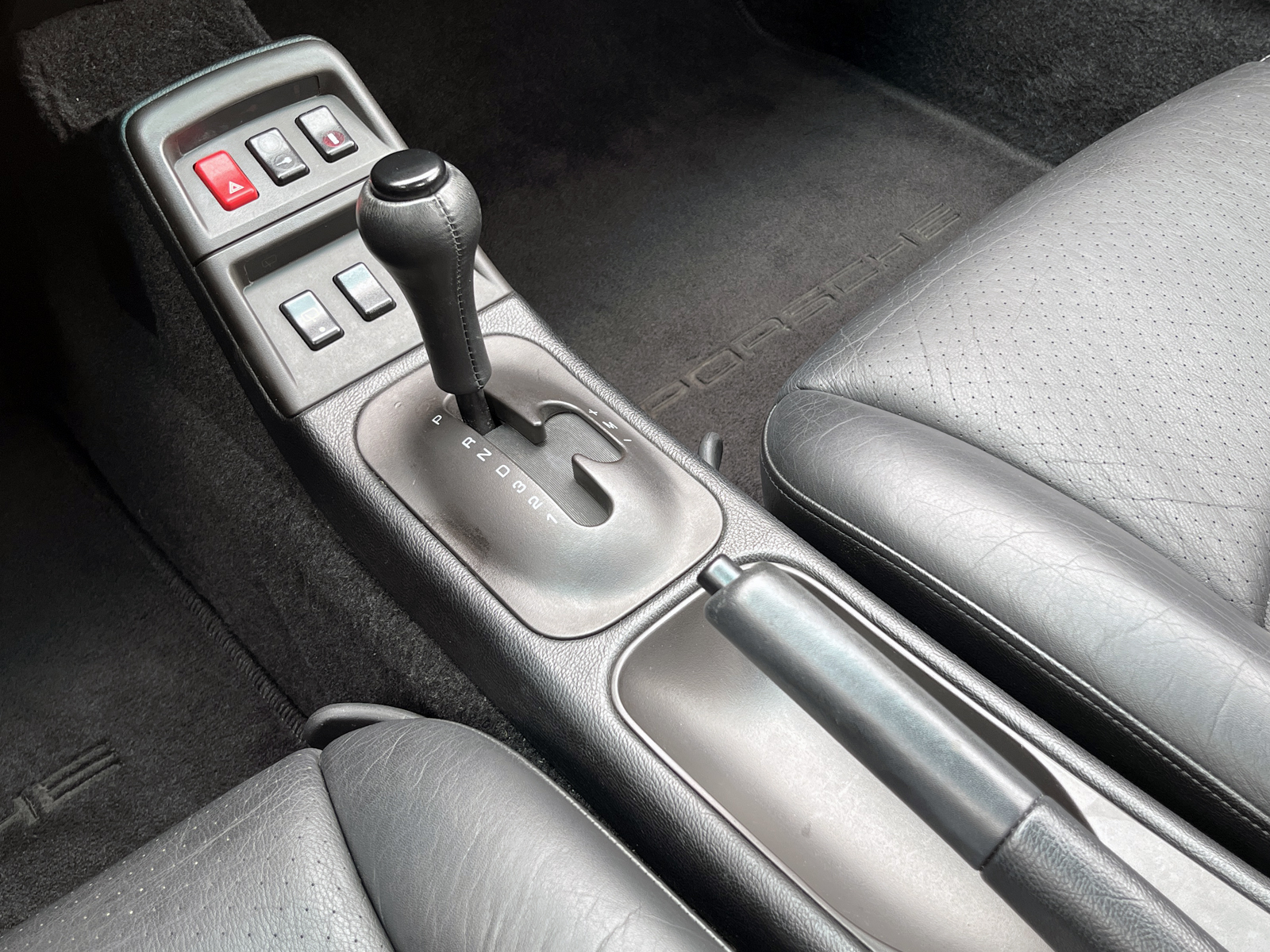 911 Carrera(Type993)リッチライン