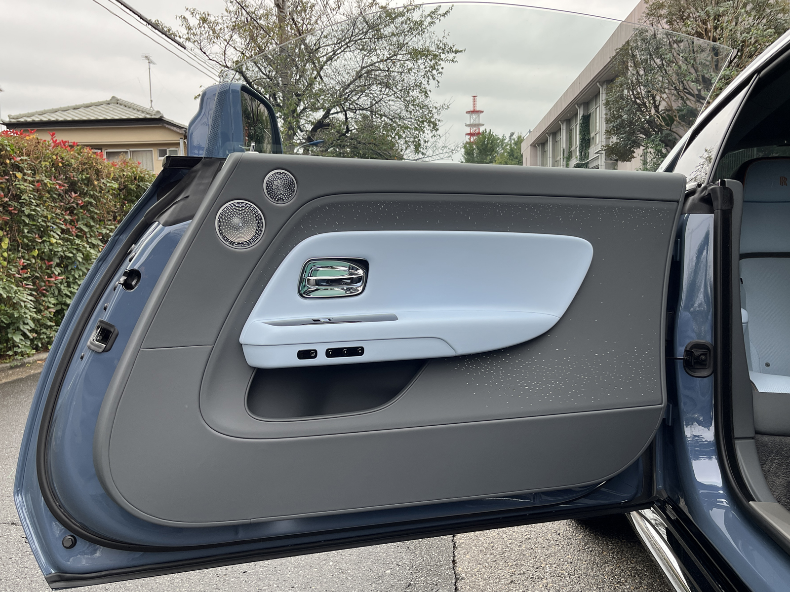 SPECTREリッチライン