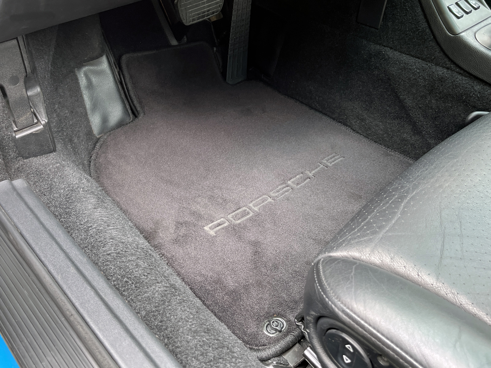 911 Carrera(Type993)リッチライン