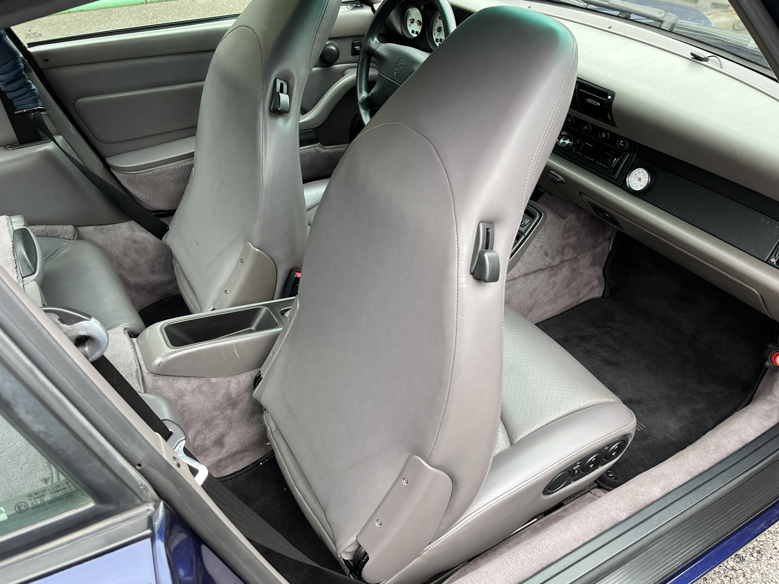 911 Carrera(Type993)リッチライン