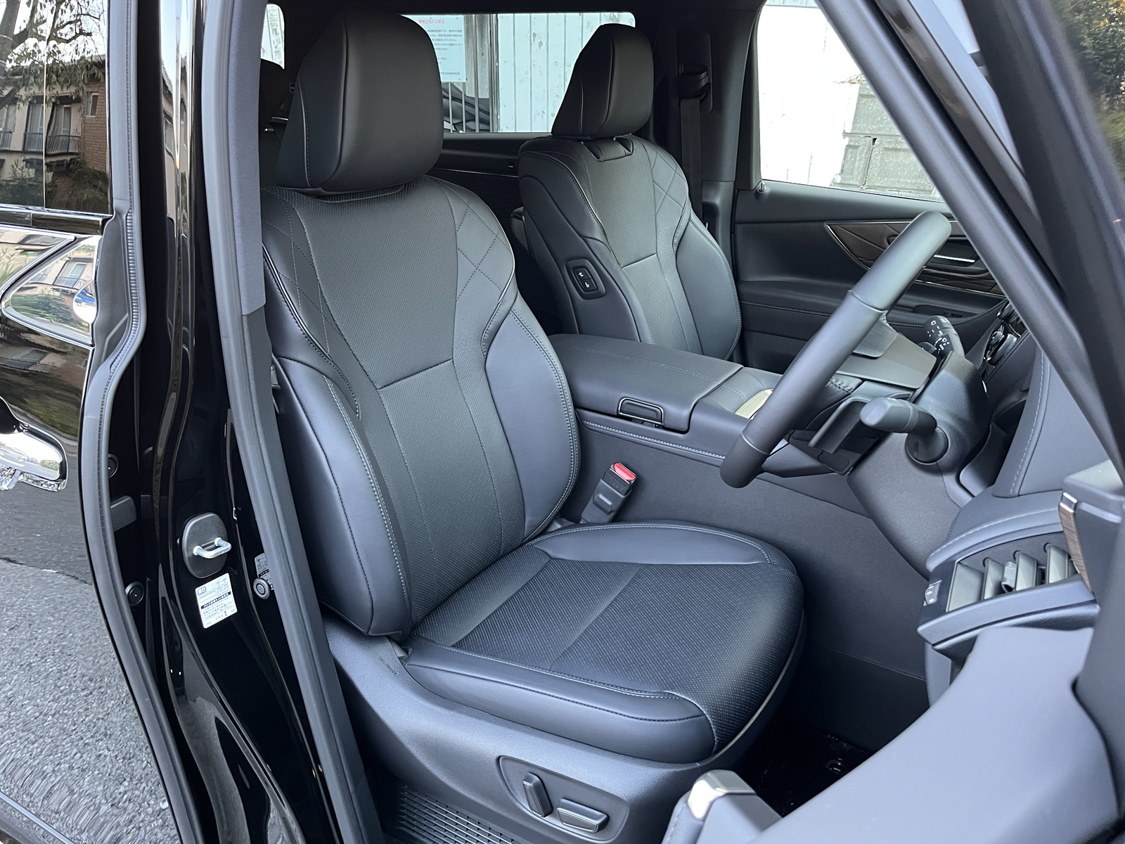 ALPHARD HEV Executive Loungeリッチライン