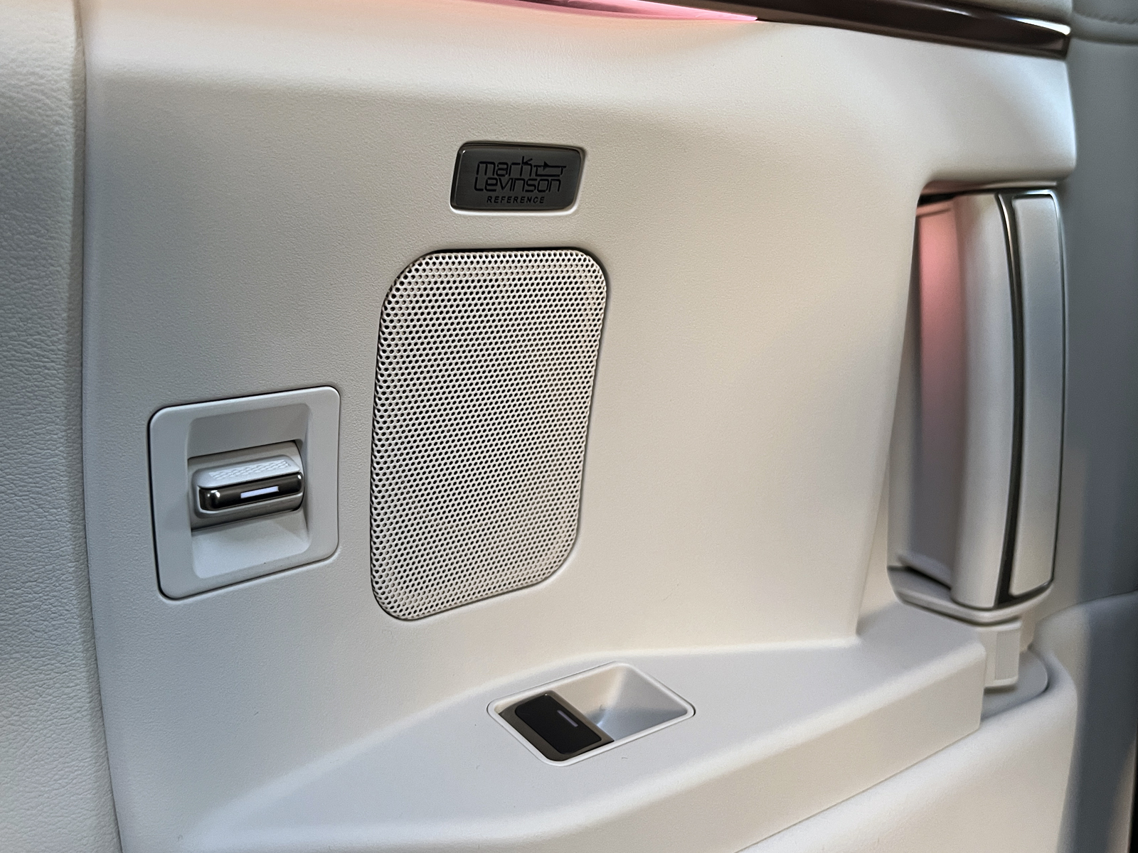 LM500h version Lリッチライン