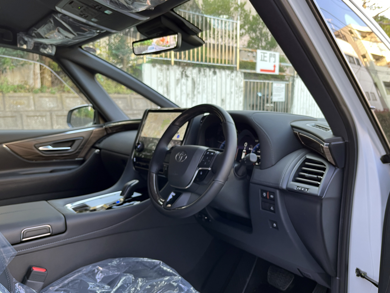 ALPHARD HEV Executive Loungeリッチライン