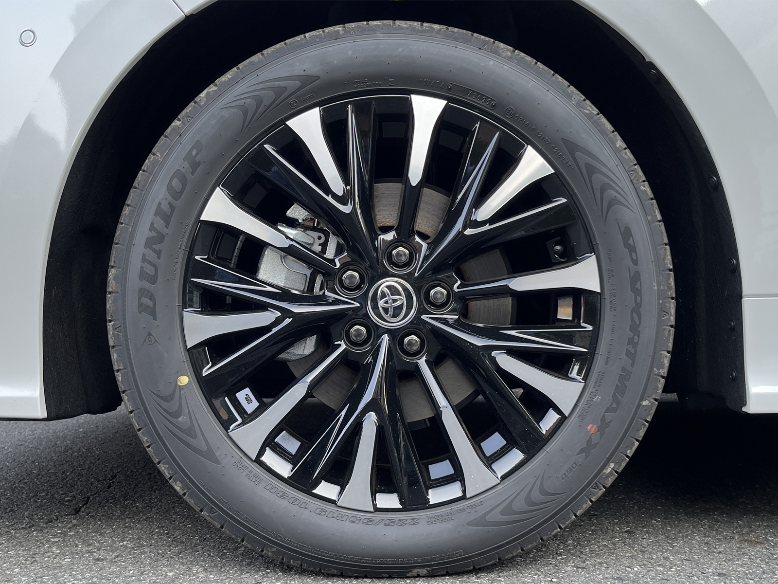 ALPHARD HEV Executive Loungeリッチライン