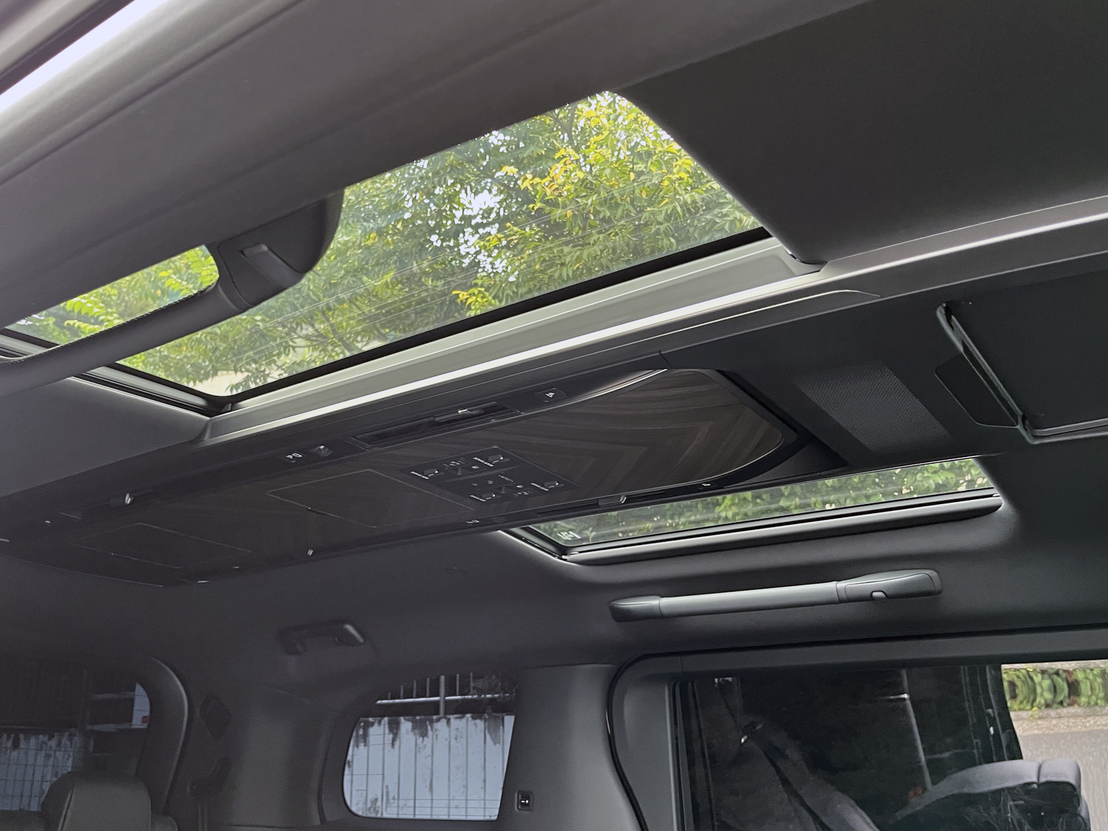 LM500h version Lリッチライン