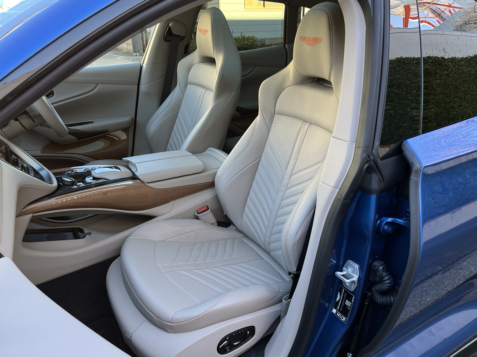 DBX 707リッチライン