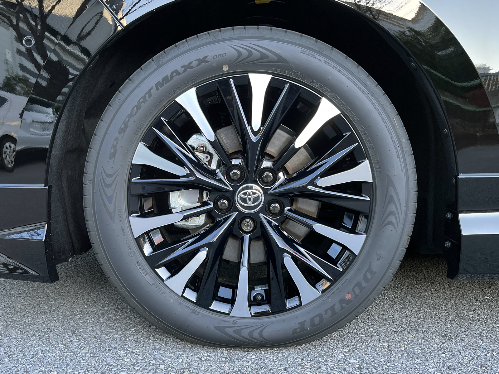 ALPHARD HEV Executive Loungeリッチライン