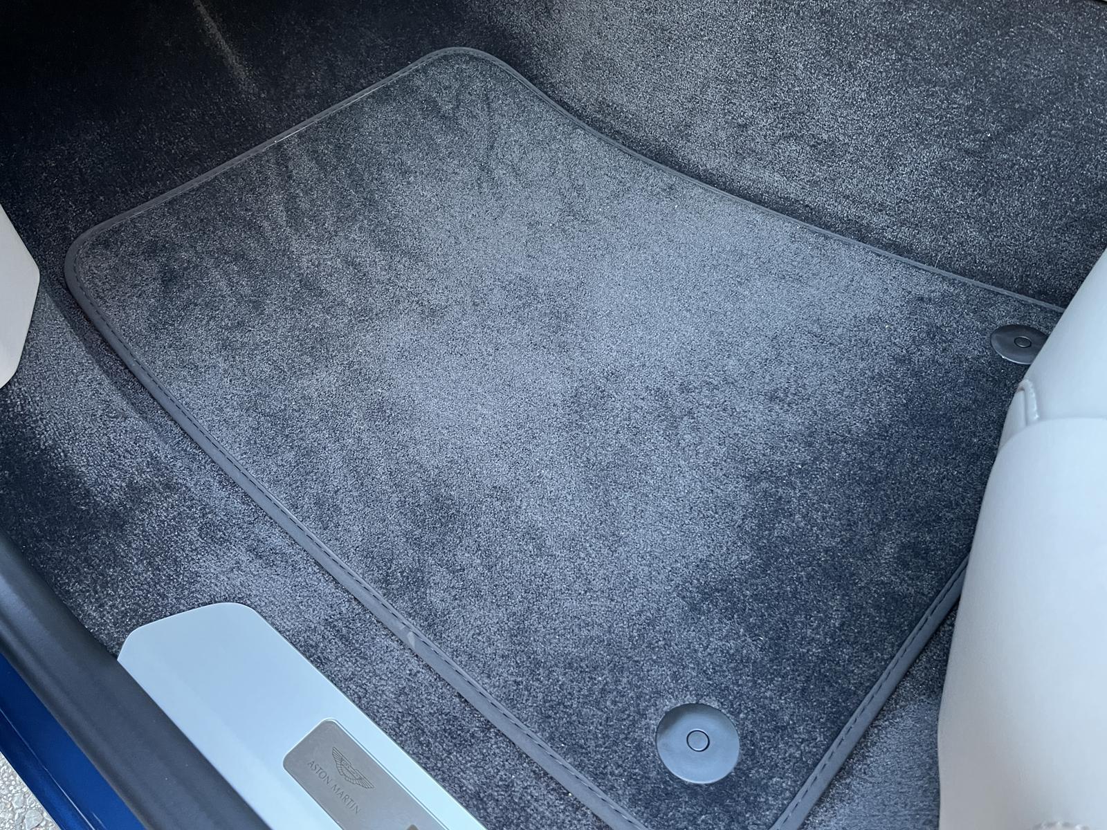 DBX 707リッチライン