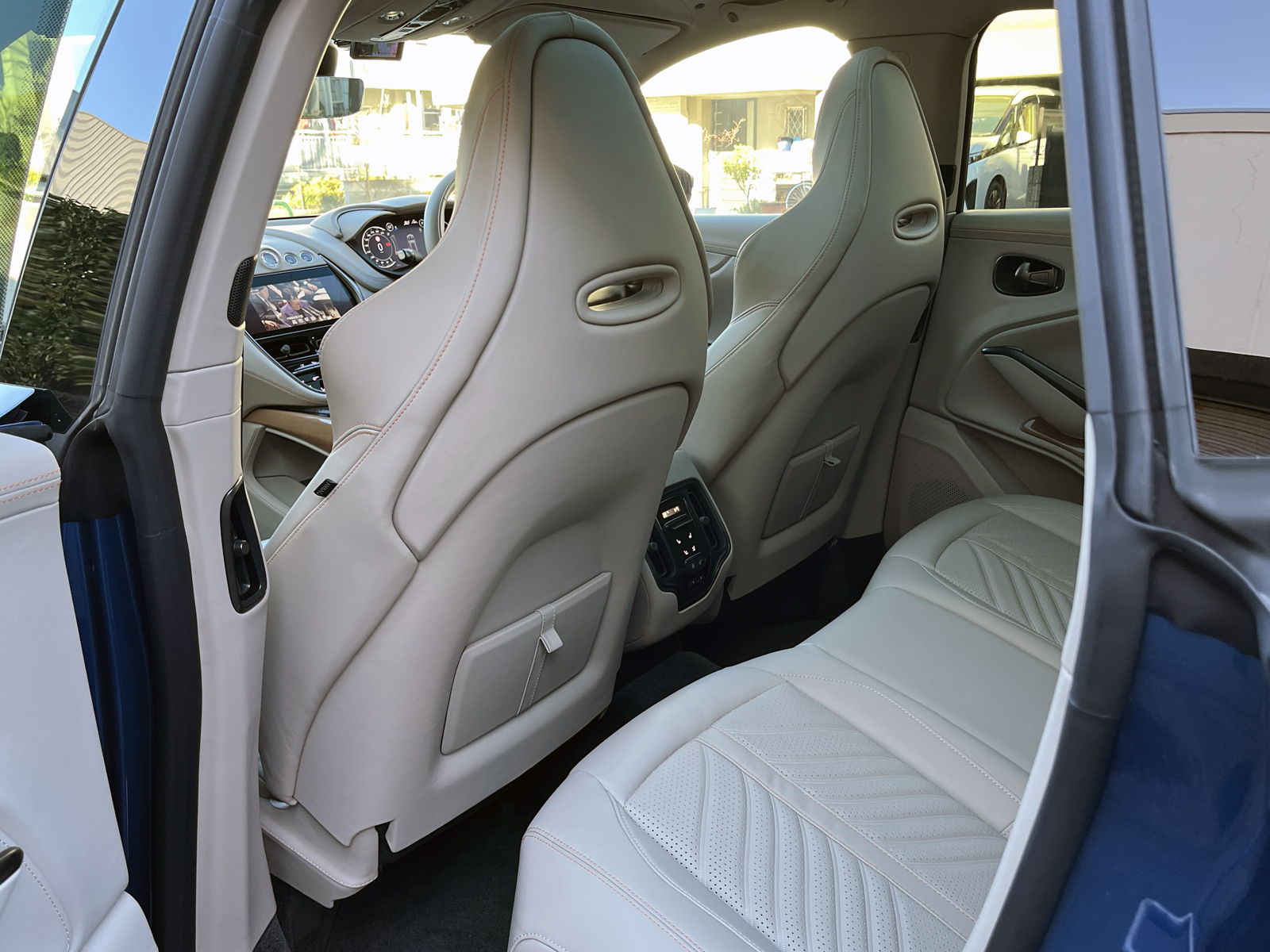 DBX 707リッチライン