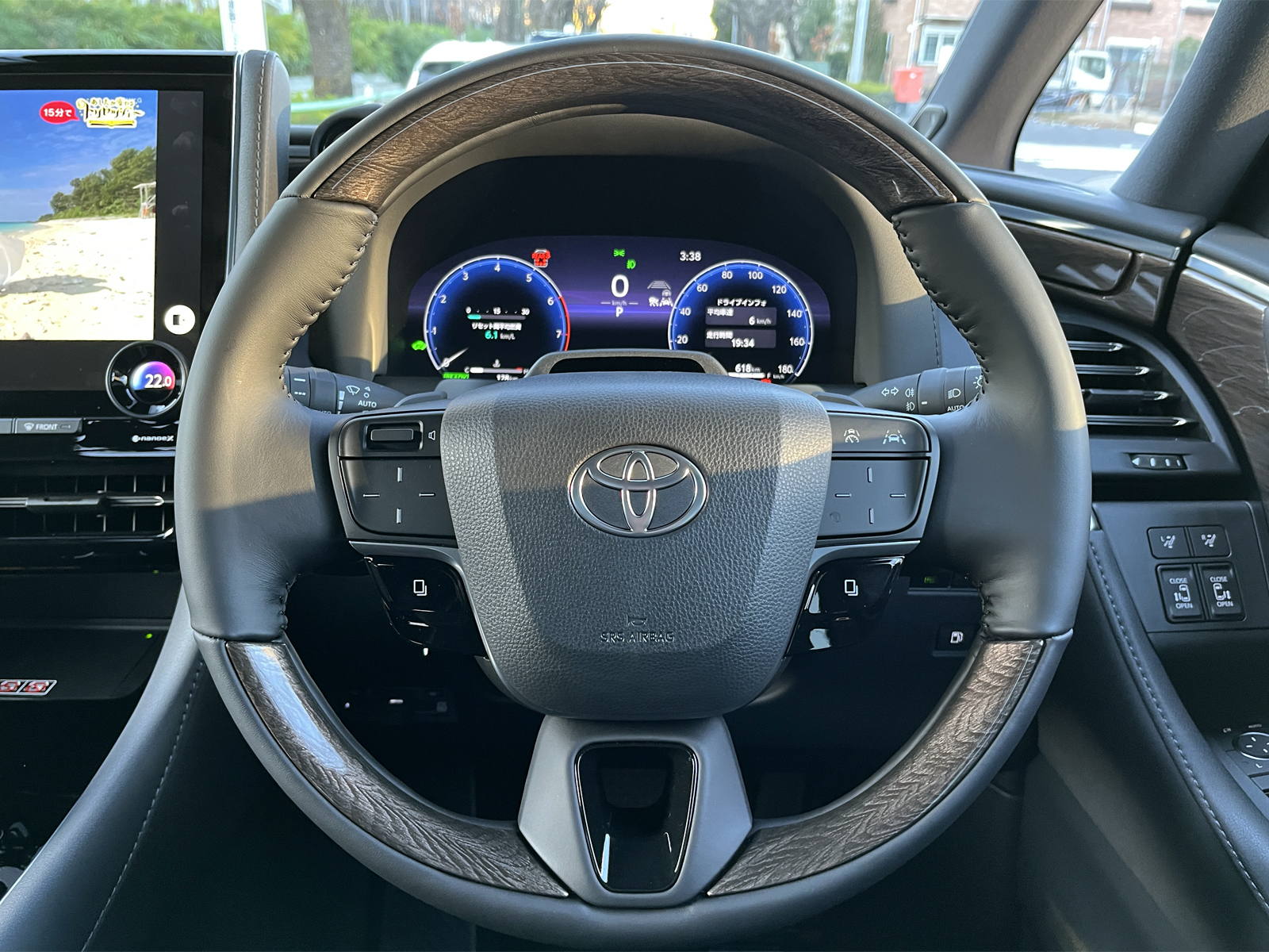 ALPHARD HEV Executive Loungeリッチライン