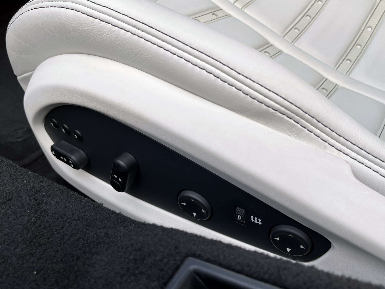 488 Spider F1 DCTリッチライン