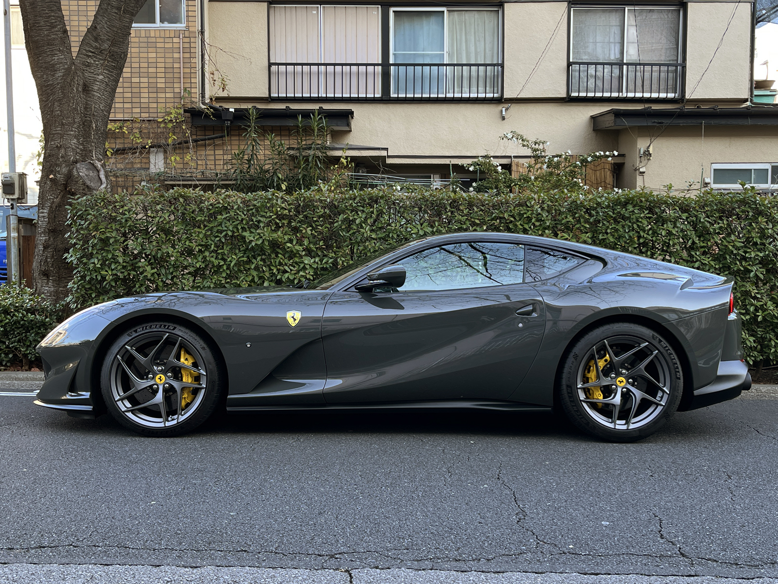 812 Superfastリッチライン