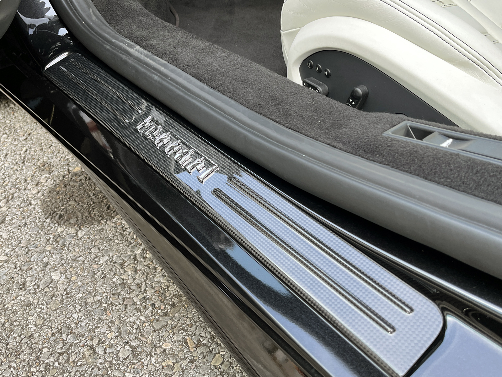 488 Spider F1 DCTリッチライン