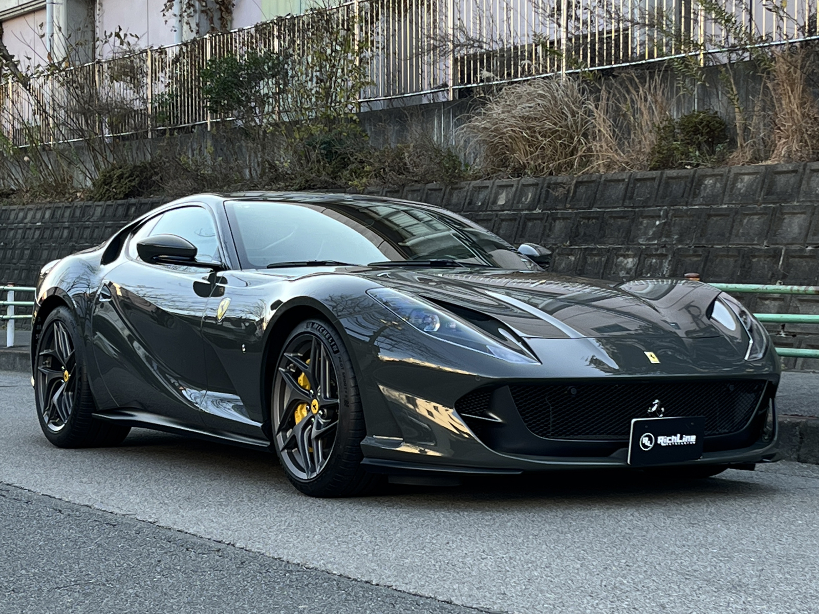 812 Superfastリッチライン