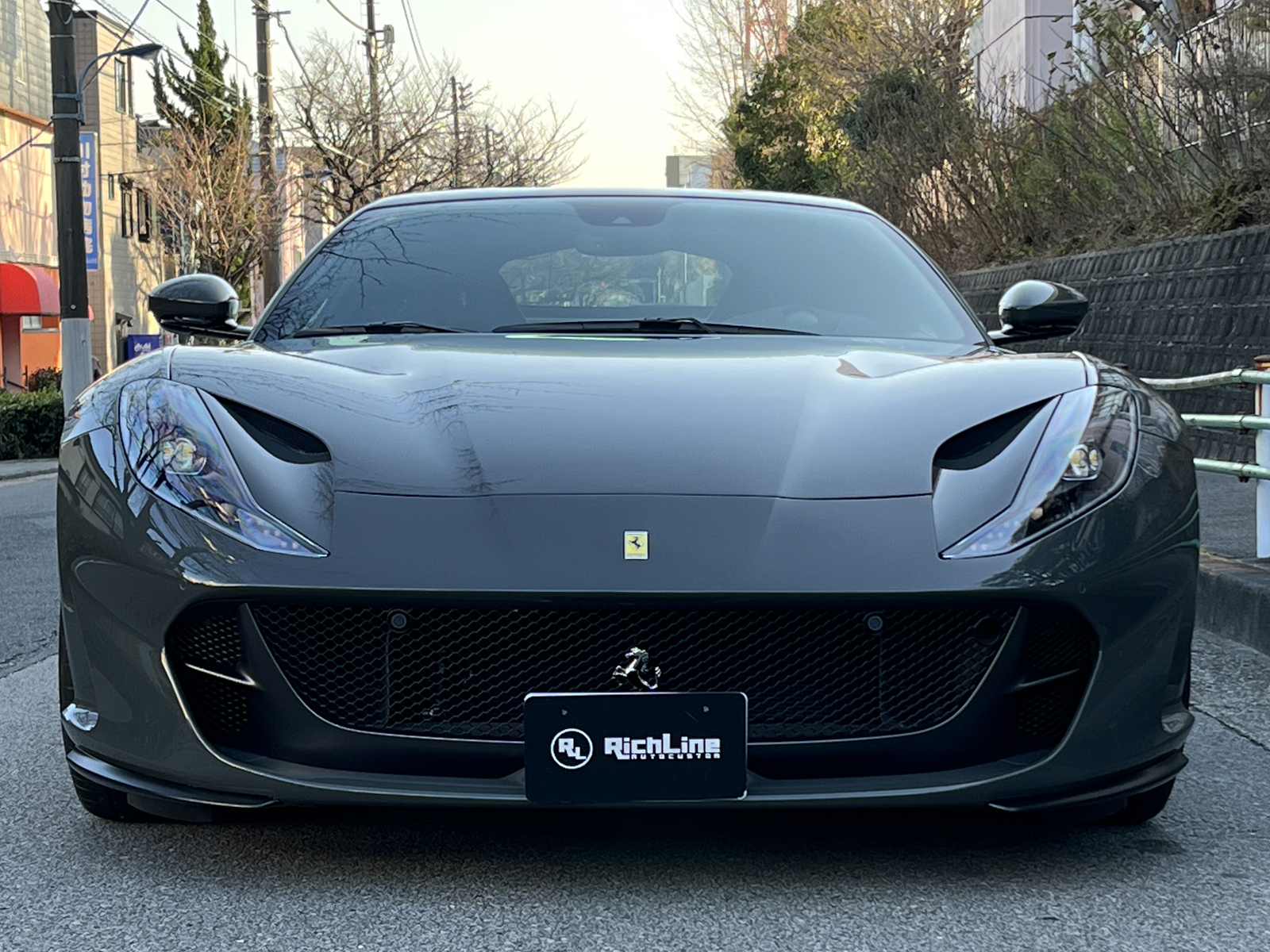 812 Superfastリッチライン