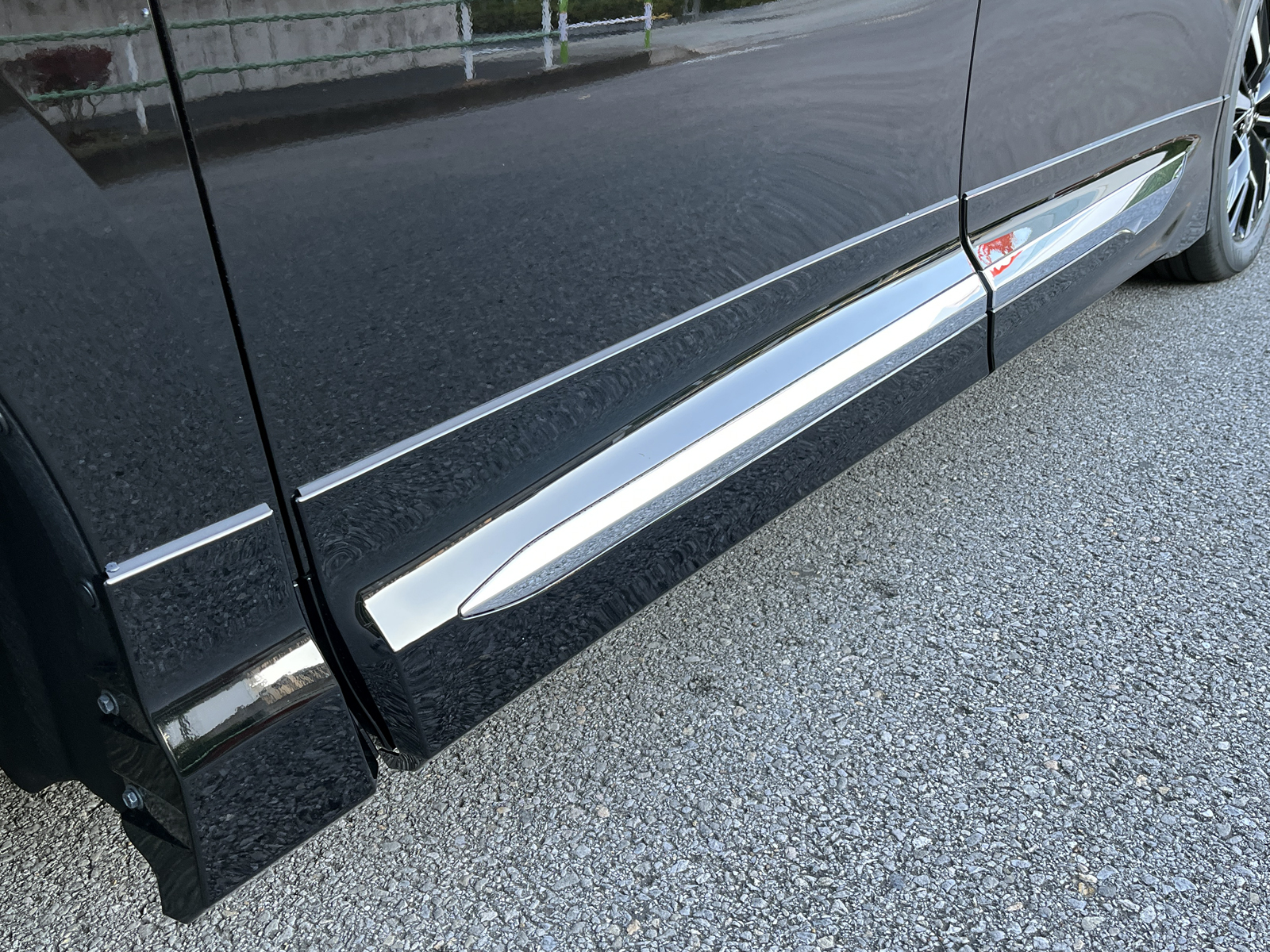 ALPHARD HEV Executive Loungeリッチライン