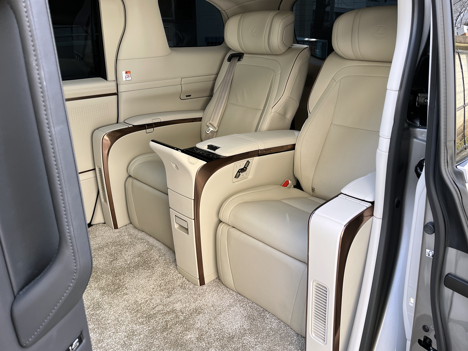 LM500h EXECUTIVEリッチライン