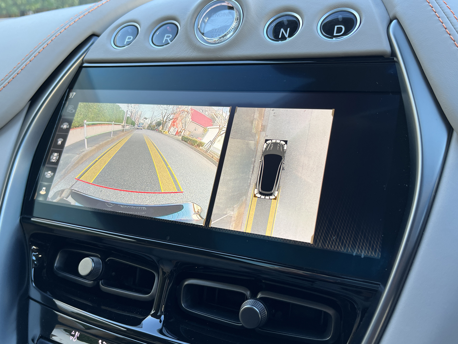 DBX 707リッチライン