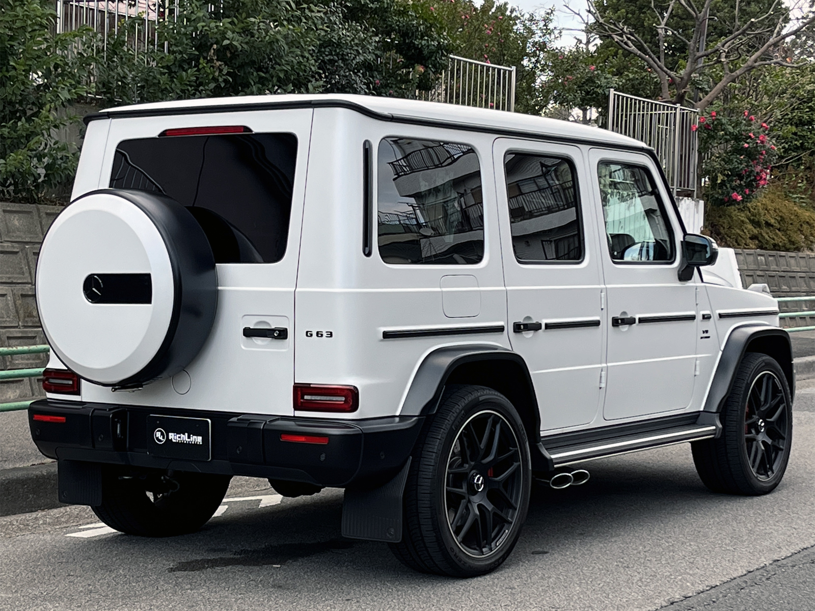 G-Class G63 Edition Magno Whiteリッチライン