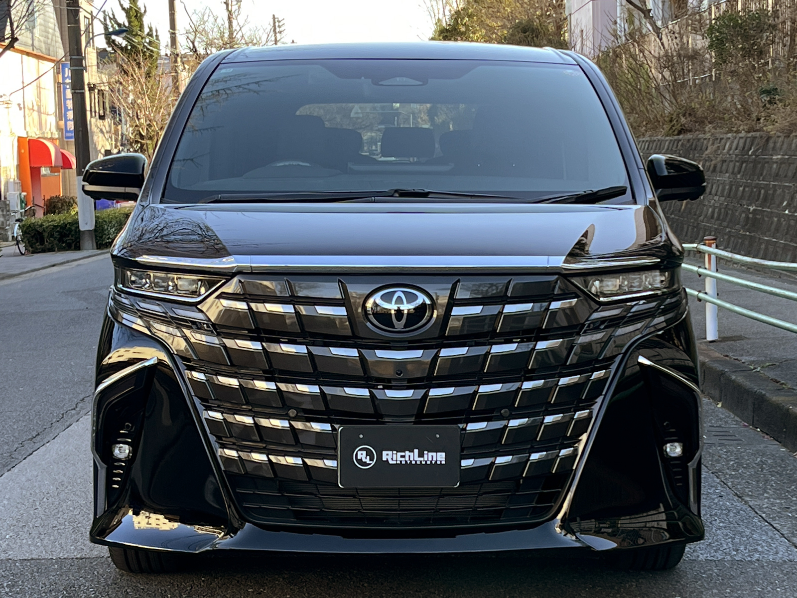 ALPHARD HEV Executive Loungeリッチライン