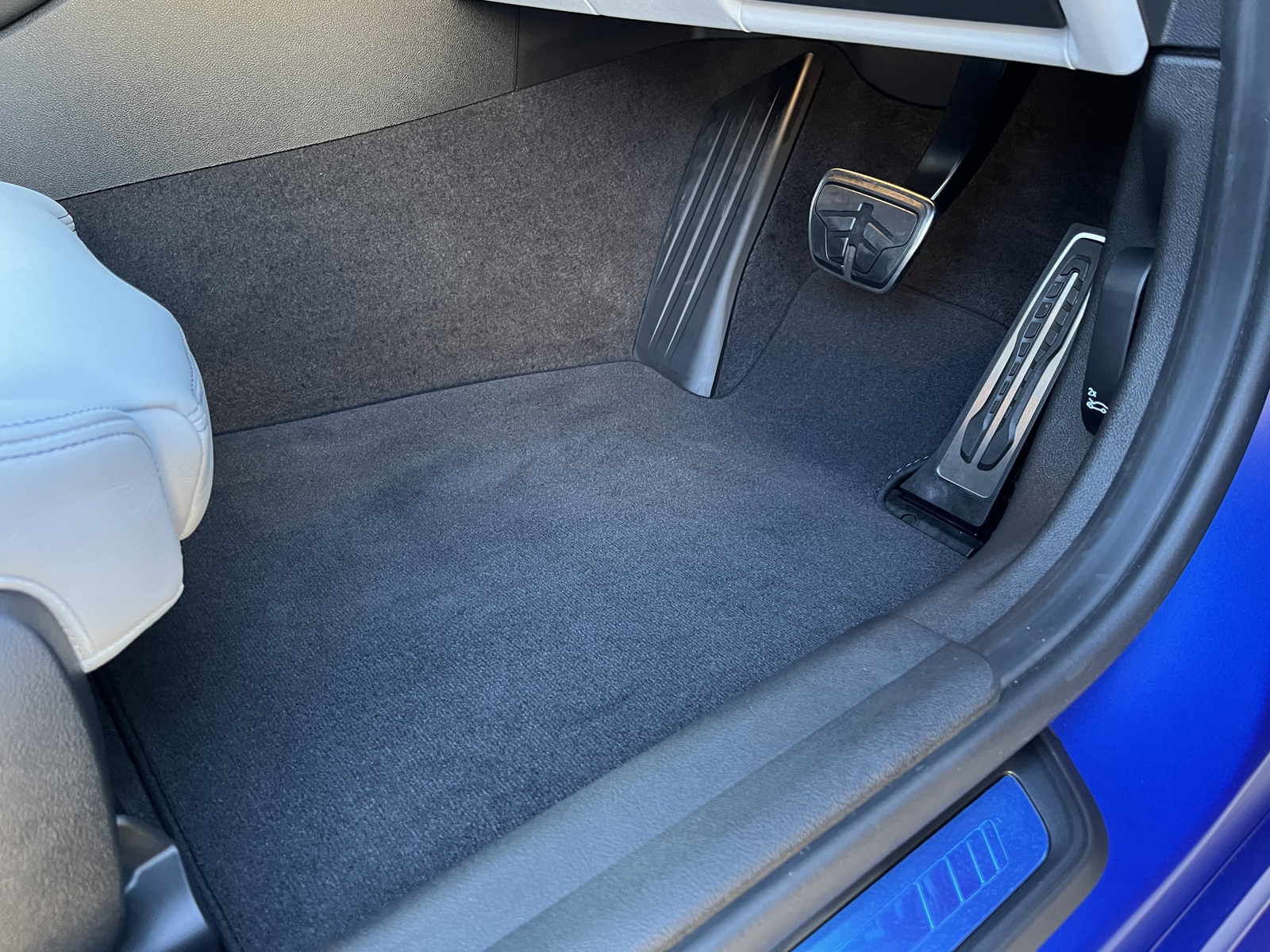 M3 Competition M xDrive Touringリッチライン