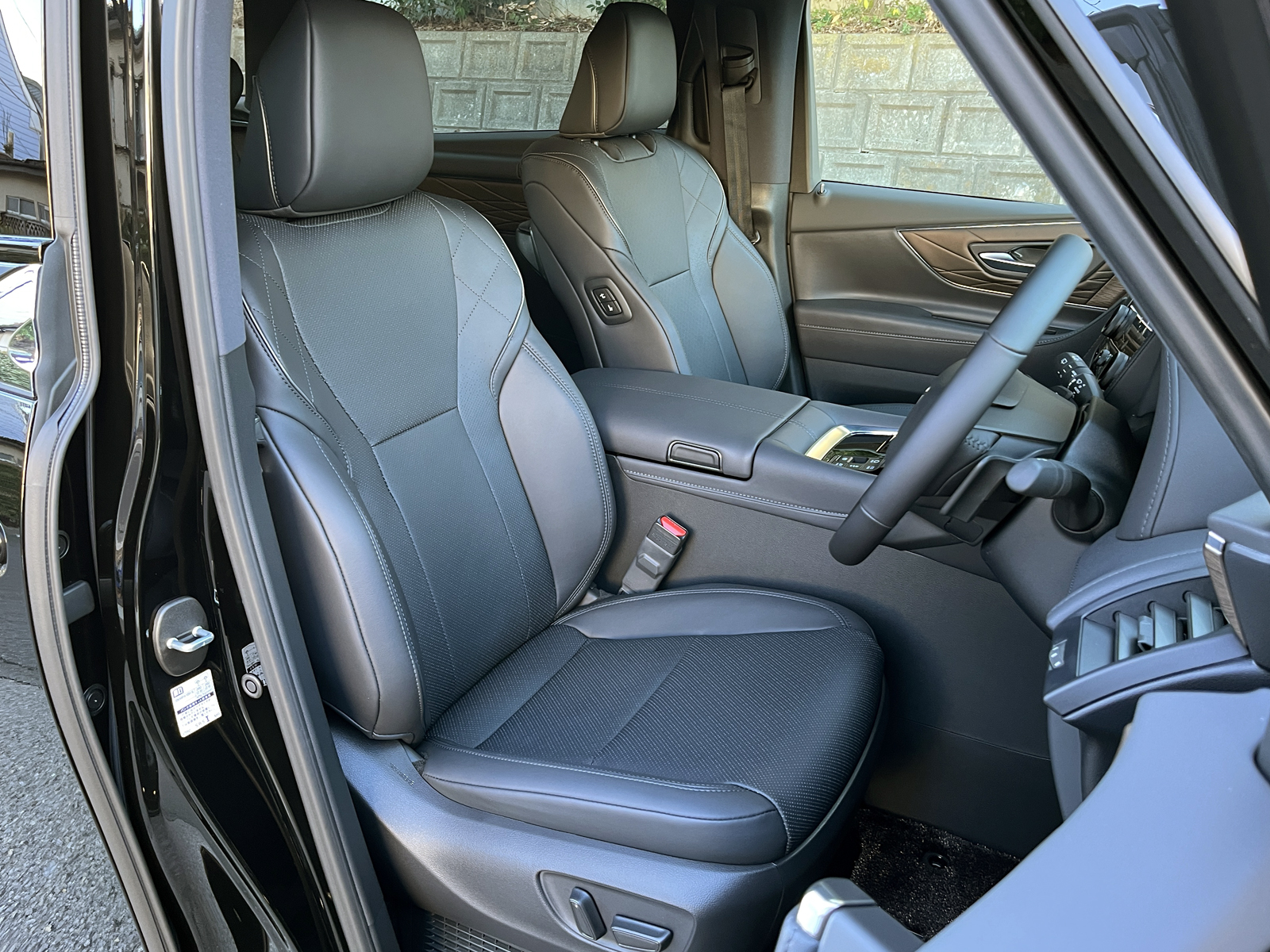 ALPHARD HEV Executive Loungeリッチライン