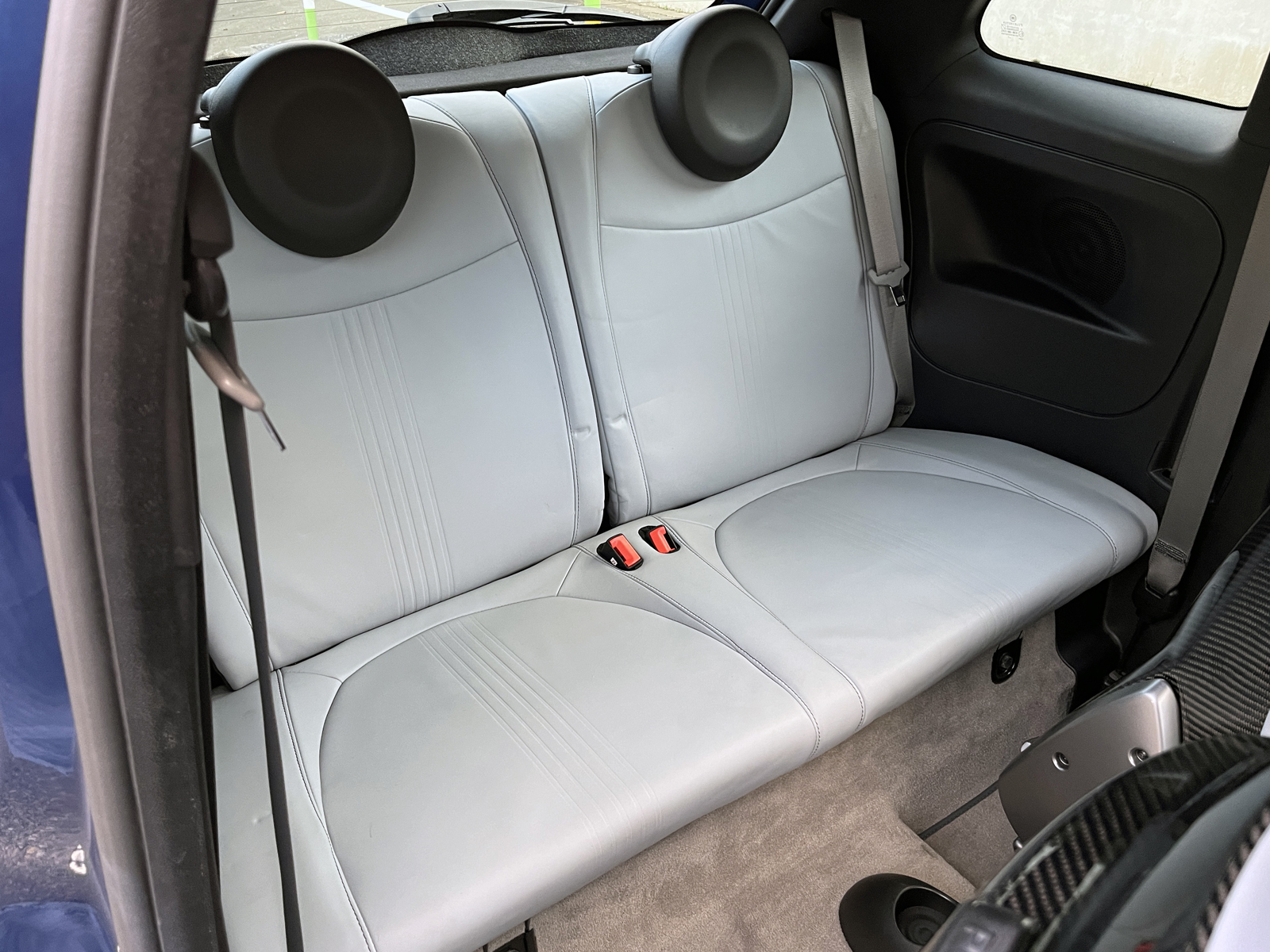 695 Tributo Ferrariリッチライン