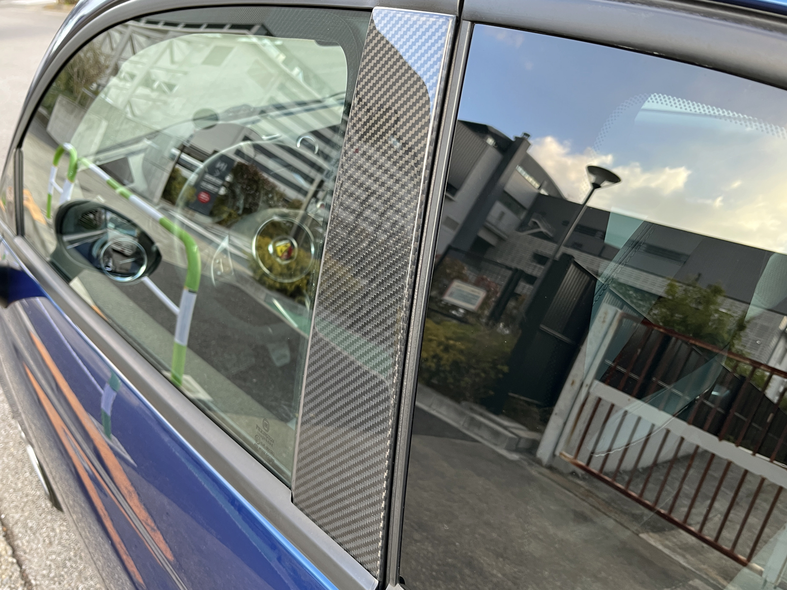 695 Tributo Ferrariリッチライン