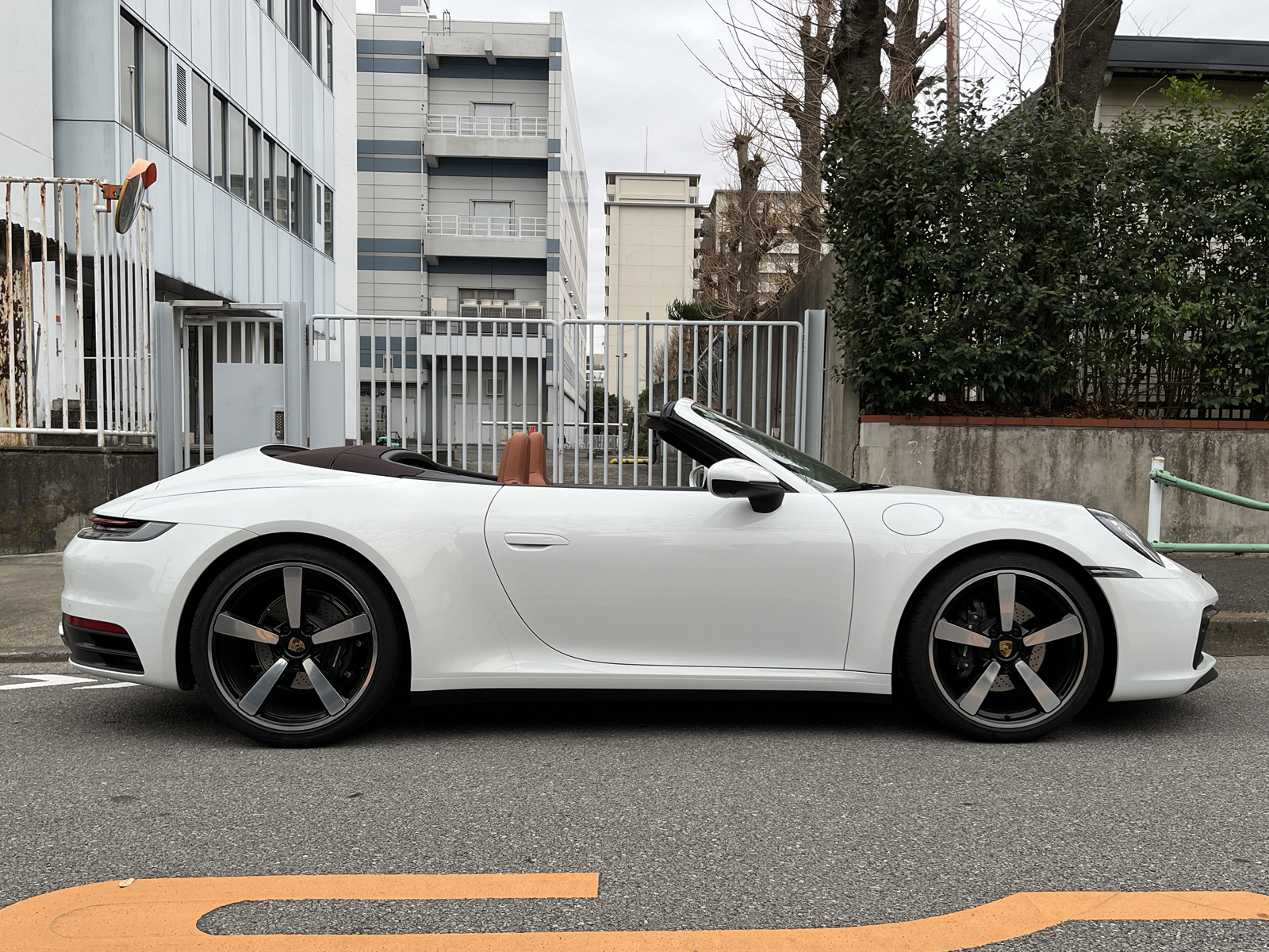 911 Carrera 4 Cabriolet(Type992.1)リッチライン