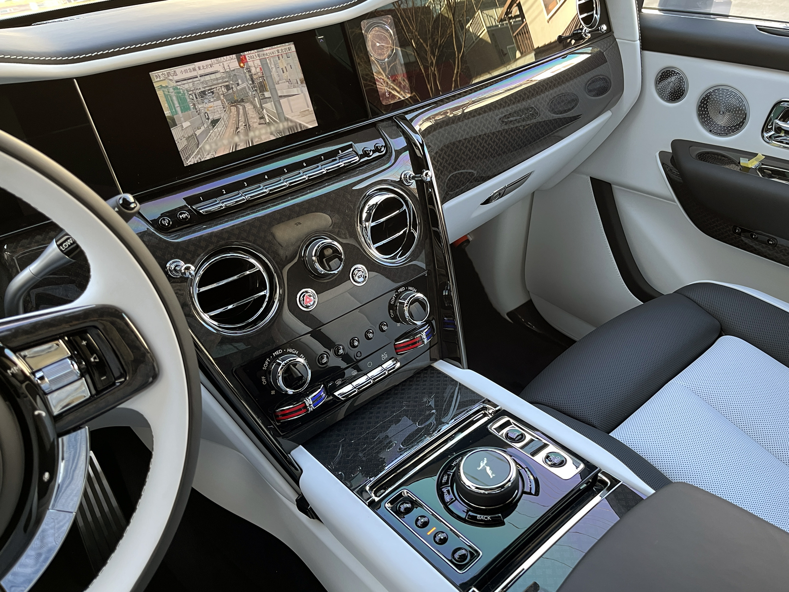 Black Badge Cullinanリッチライン