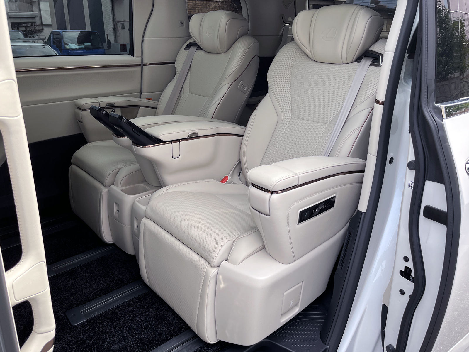 LM500h version Lリッチライン