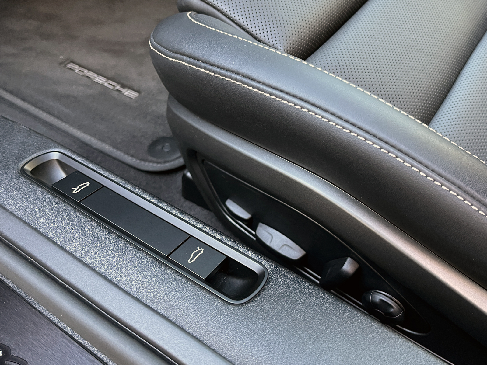 911 Carrera GTS(Type992)リッチライン