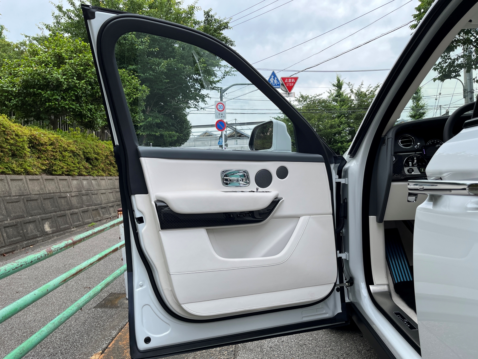 Black Badge Cullinanリッチライン