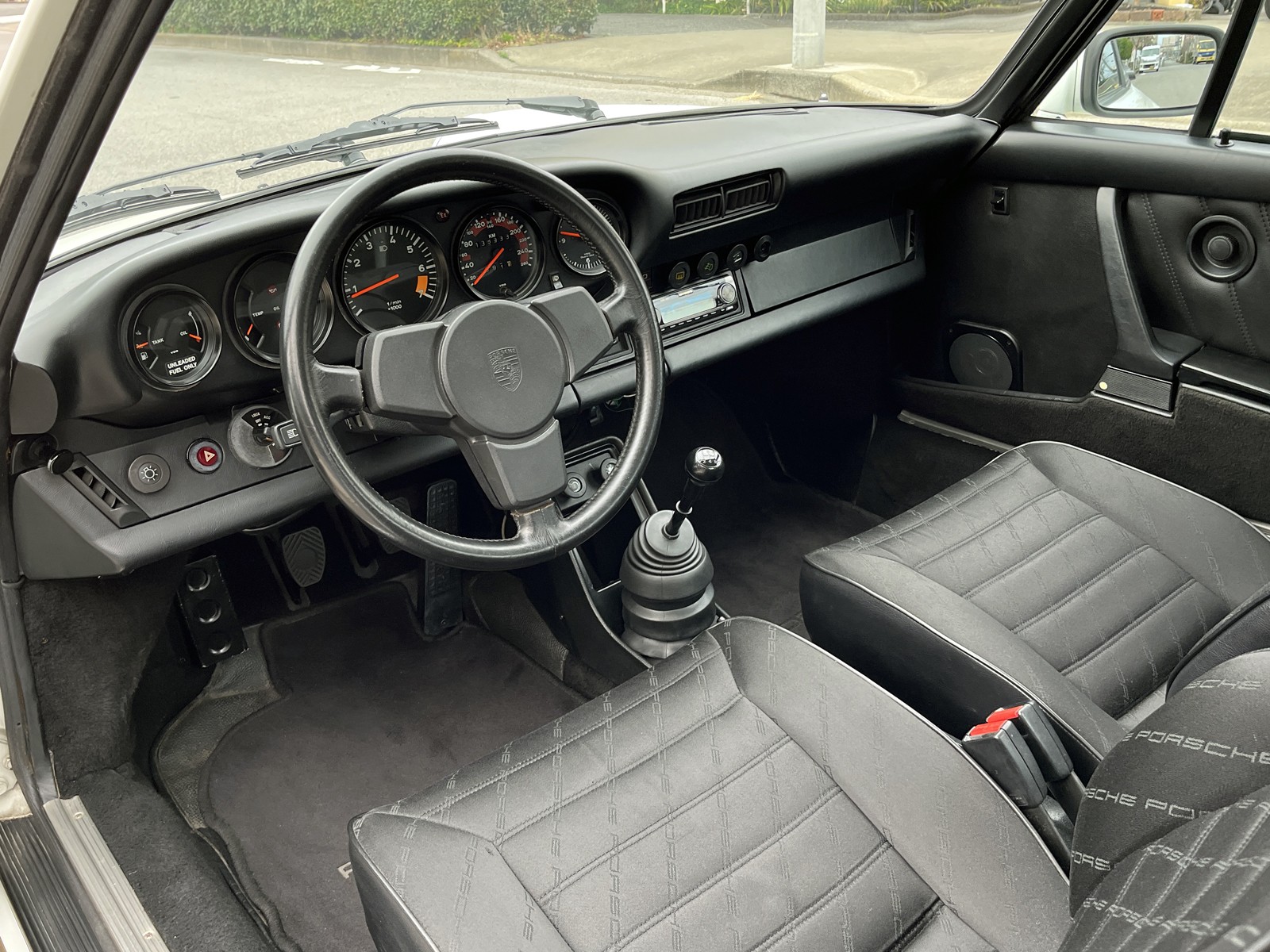 911 Carrera(Type930)リッチライン