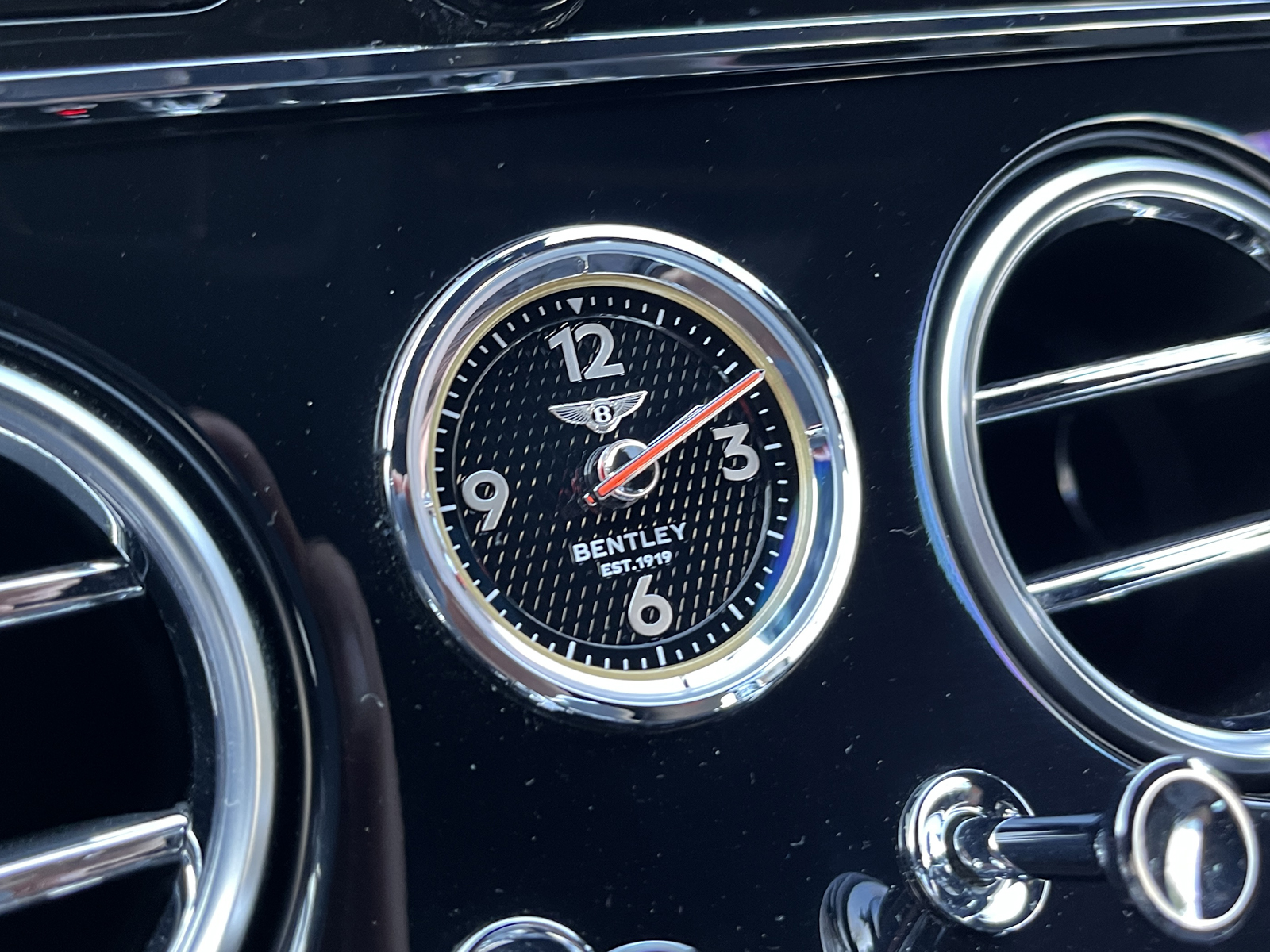 Continental GT V8 Mullinerリッチライン