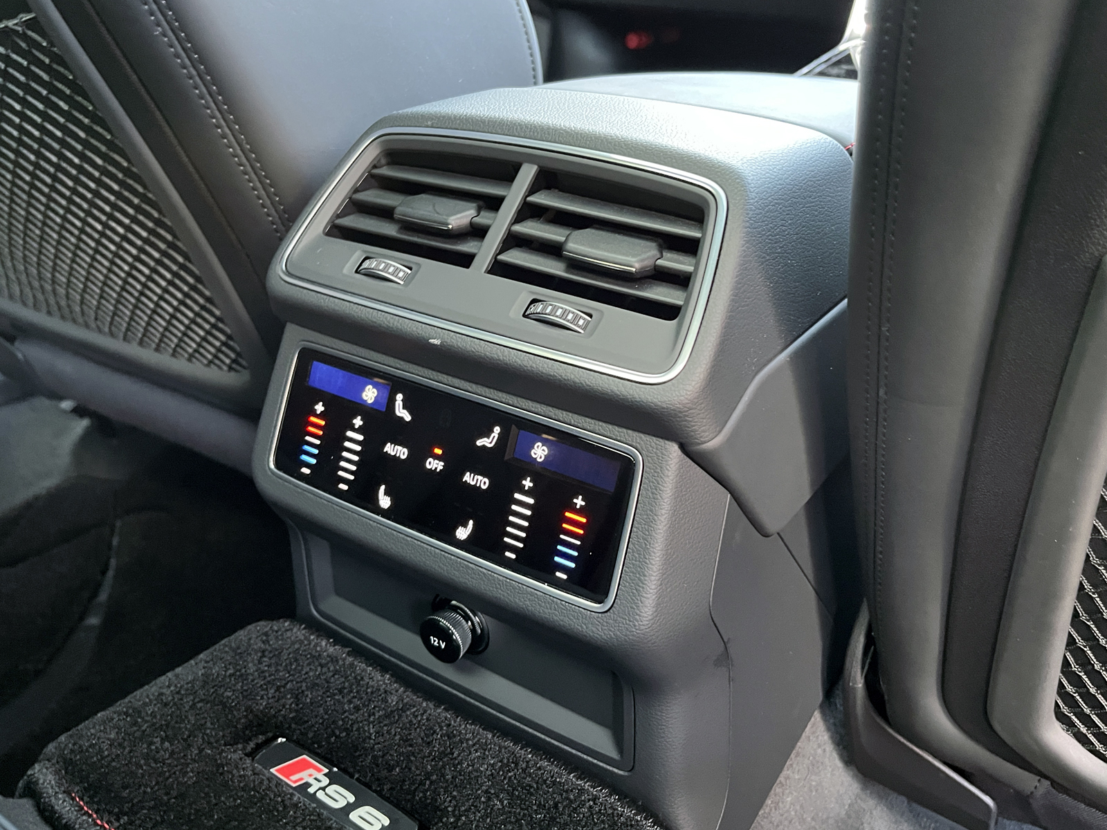 RS6 Avant performanceリッチライン