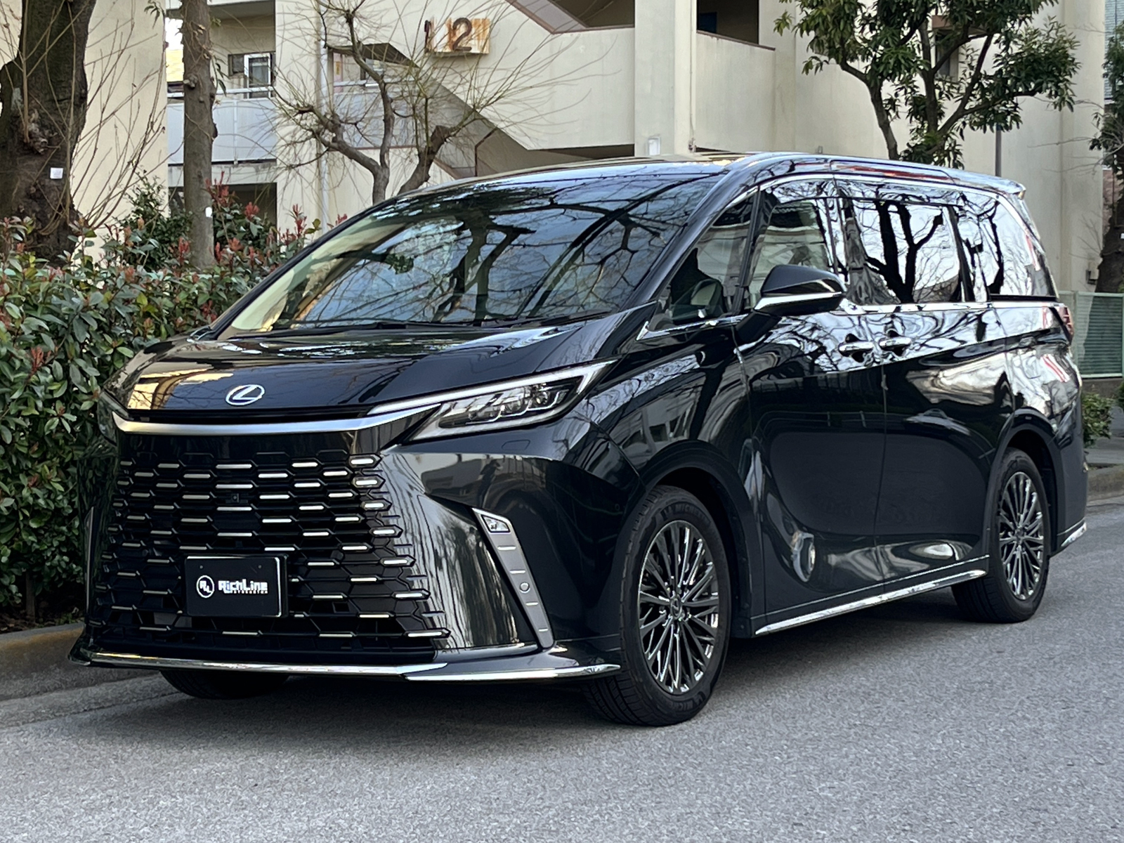 LEXUS LM500h version L 買取ご成約ありがとうございましたリッチライン