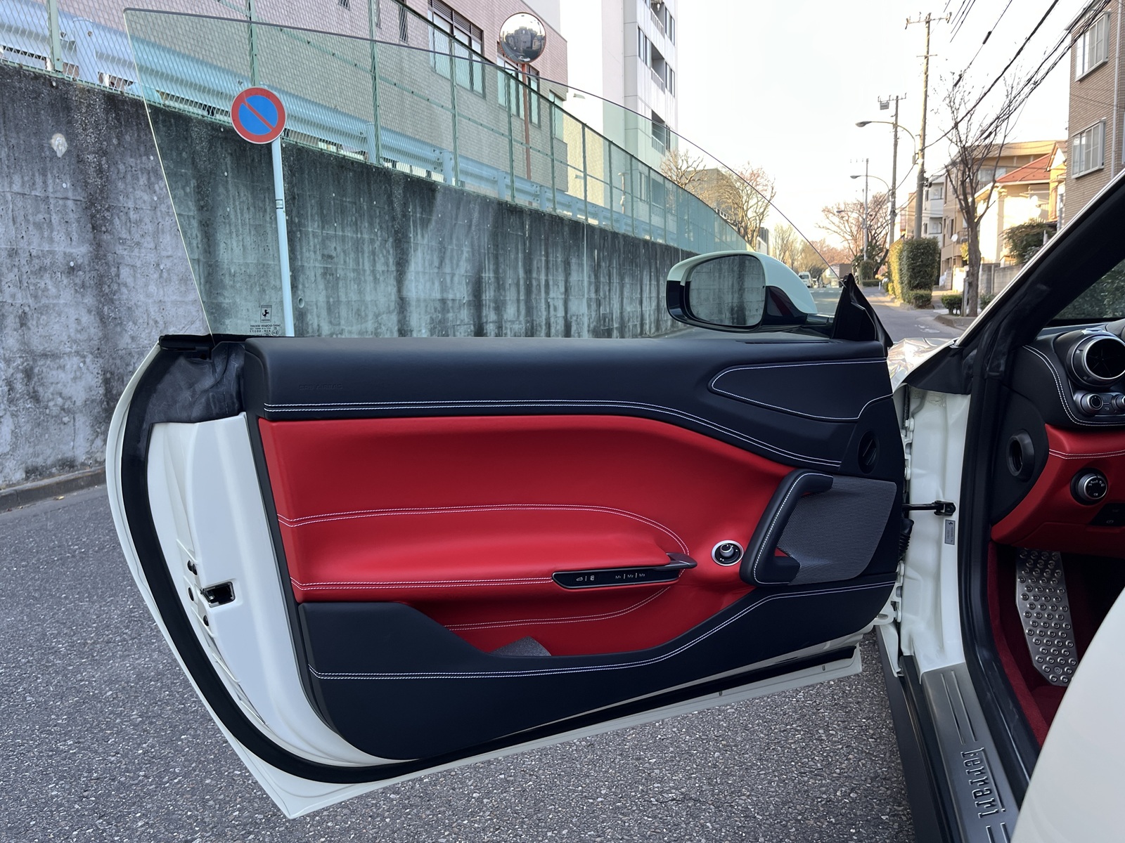 GTC4Lusso Tリッチライン