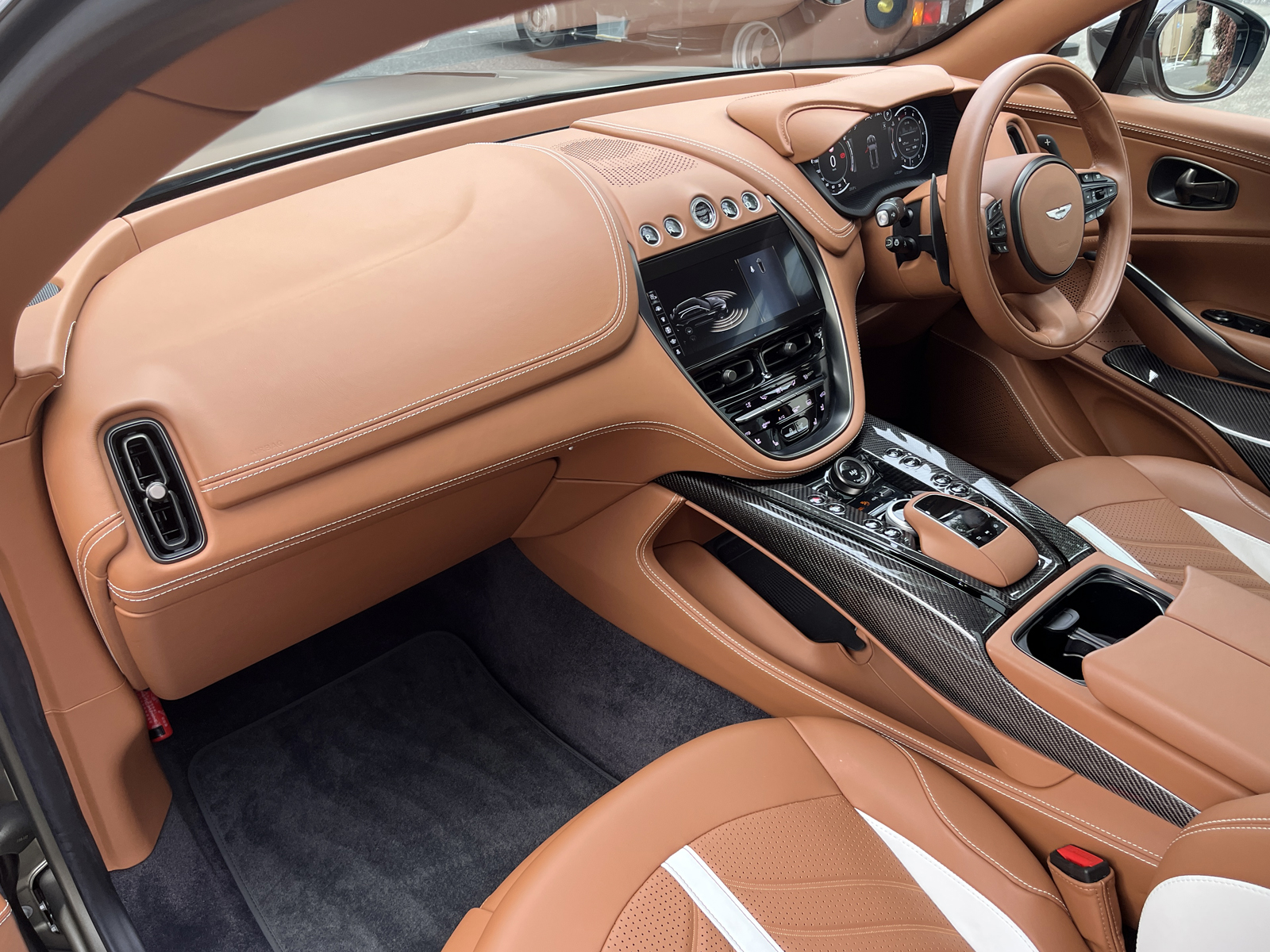 DBX 707リッチライン