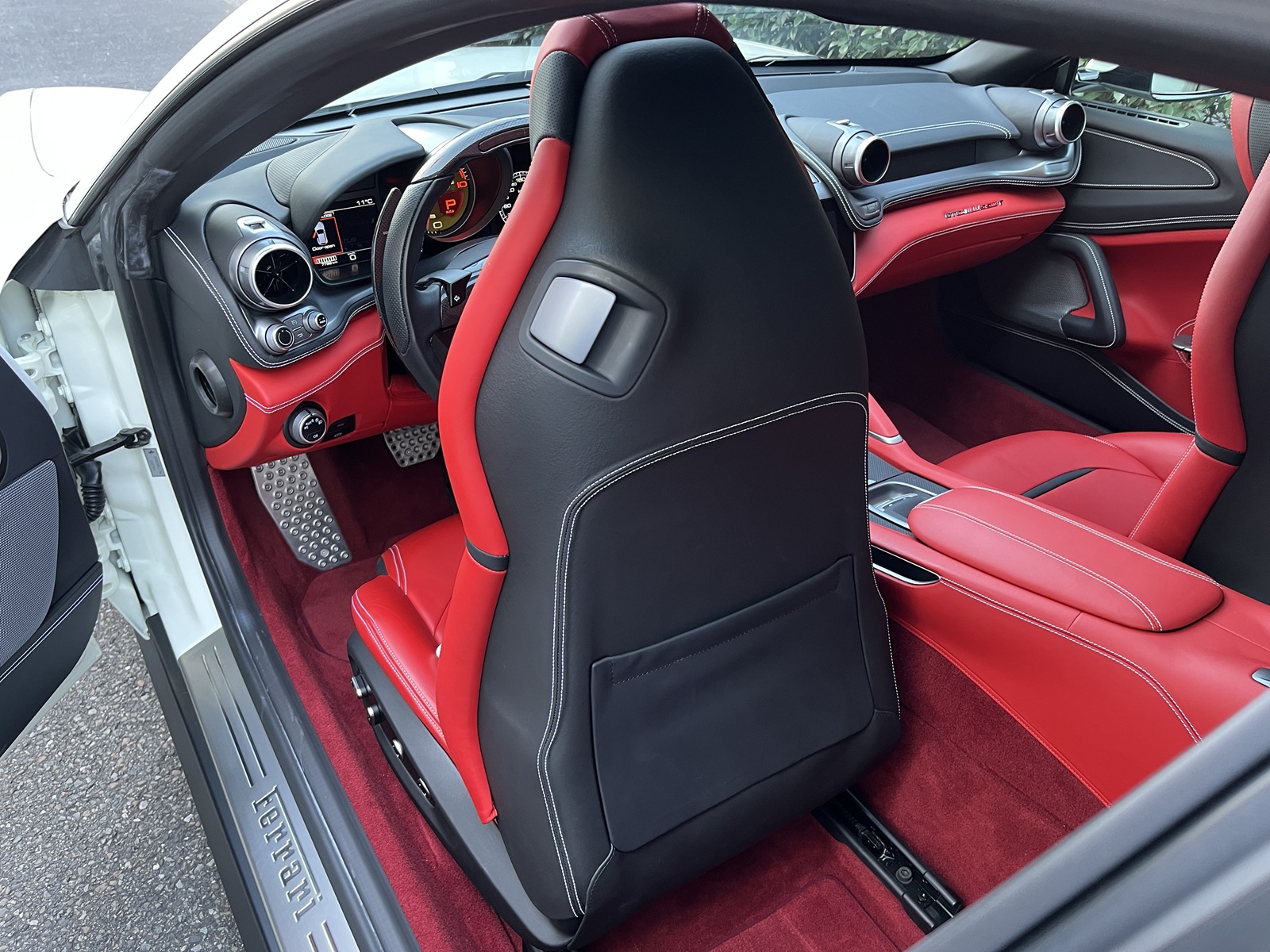 GTC4Lusso Tリッチライン