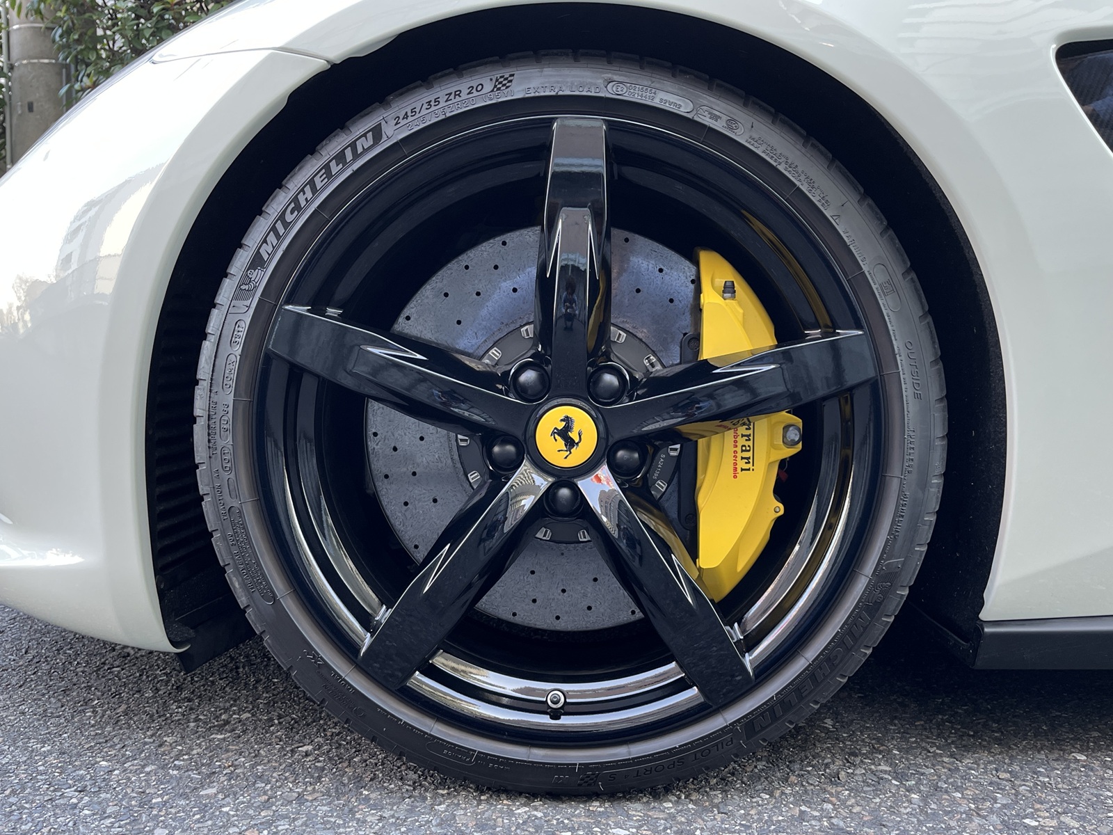 GTC4Lusso Tリッチライン