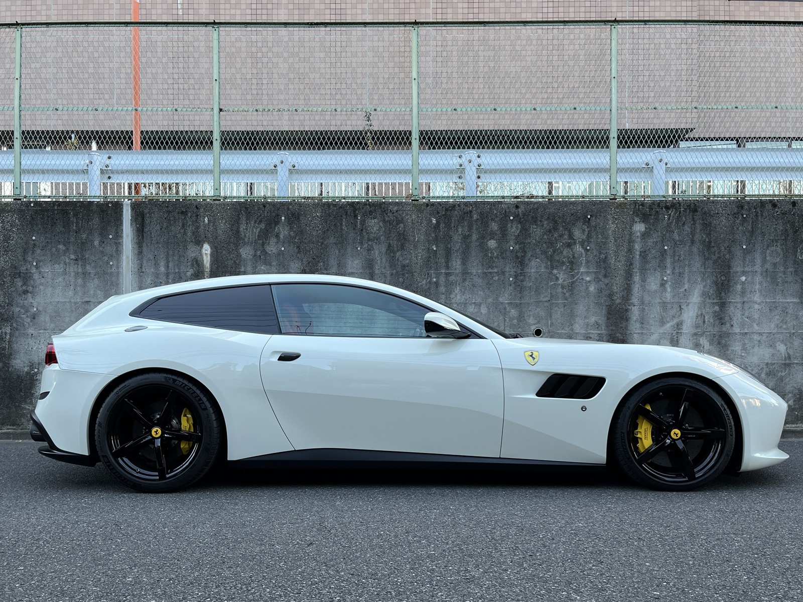 GTC4Lusso Tリッチライン
