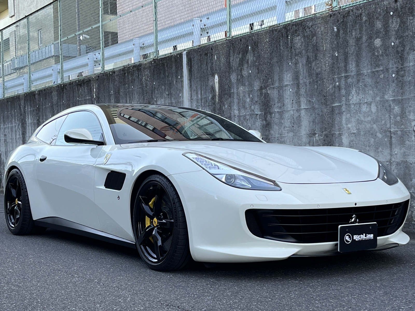 GTC4Lusso Tリッチライン