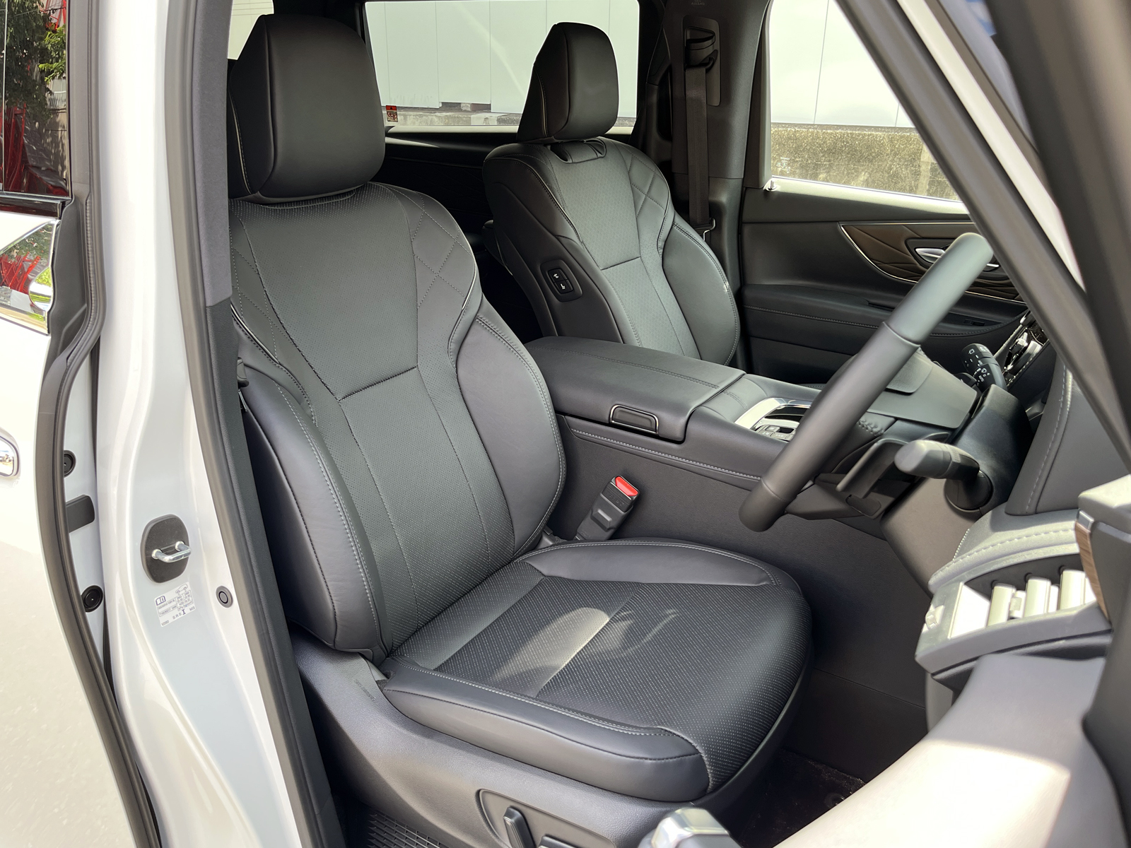 VELLFIRE HEV Executive Loungeリッチライン