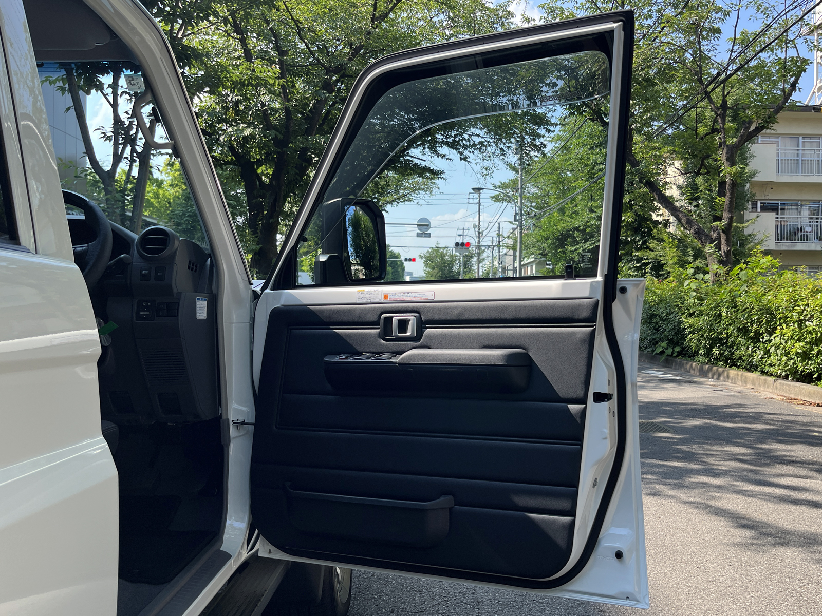 LAND CRUISER 70 AXリッチライン