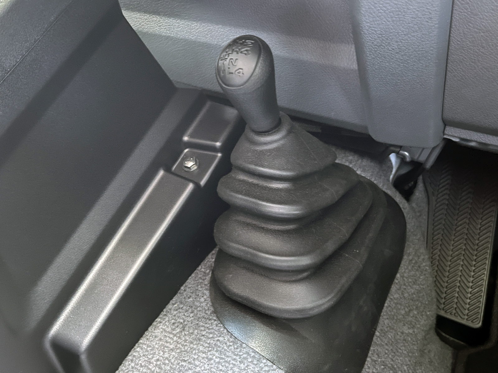 LAND CRUISER 70 AXリッチライン